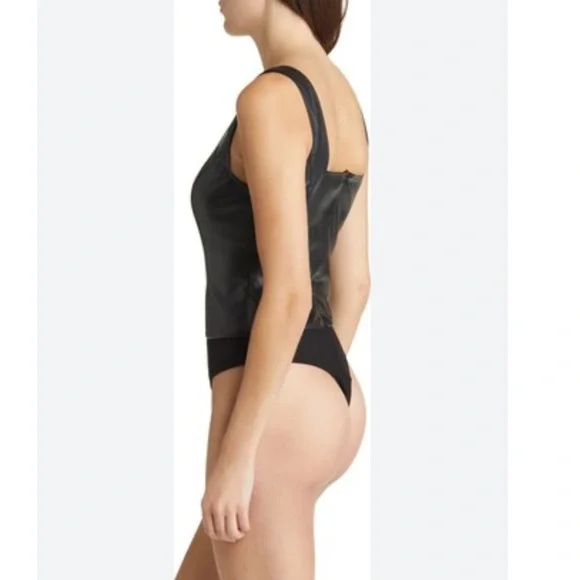 Paige Rinna Faux Leather V Neck Bodysuit Size XL - Picture 5 of 14